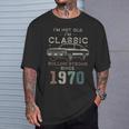 1970年生まれ、56歳の誕生日 クラシックカー Tシャツ 彼への贈り物