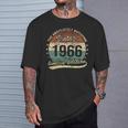 60歳の誕生日 1966年 絶対的に素晴らしいヴィンテージ 男性 女性 長袖tシャツ Tシャツ 彼への贈り物