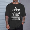 Fotógrafo De Pájaros Keep Calm And Photograph Birds Divertido Regalo Camiseta unisex Regalos para él