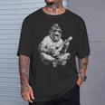サングラス付きかわいいゴリラ ギタープレーヤー 面白いギタリスト Tシャツ 彼への贈り物