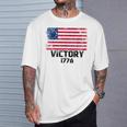 Victory 1776 愛国的 ベッツィー・ロス アメリカ国旗 星13個 Tシャツ 彼への贈り物