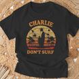 Charlie Does Noturf In The Militaryietnam War Tシャツ 高齢者への贈り物
