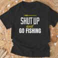hut Up And Go Fishing Fisher Lover Fish Fishing Tシャツ 高齢者への贈り物