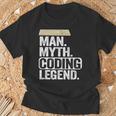 Uomo Mito Codifica Leggenda Coder Papà Geek Computer Programmer Maglietta Regalos para ancianos