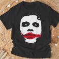 ダークナイトジョーカーの顔 ミニマリスト 象徴的なイメージ Tシャツ 高齢者への贈り物