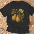 ヴィンテージボタニカル梨アートプリント Tシャツ 高齢者への贈り物