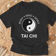 太極拳の心と体の健康のための陰陽師 長袖tシャツ Tシャツ 高齢者への贈り物