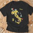 手描きのイタリア地図 観光地 Tシャツ 高齢者への贈り物