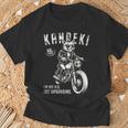 還暦祝い バイク好き 猫好き 父 男性 クラシックバイク 60歳 I'm Not Old Just Upgrading Tシャツ 高齢者への贈り物