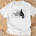 【バックプリント・背中側】ザ・ホース・フェイス The Horse Face 午年 馬 2026 パロディ 長袖tシャツ Tシャツ 高齢者への贈り物