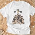 パグがいっぱい I'm Ok パグ好き。 Tシャツ 高齢者への贈り物