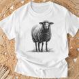 羊 アニマルプリント 動物園 ドローイング アート 絵画 羊 Tシャツ 高齢者への贈り物
